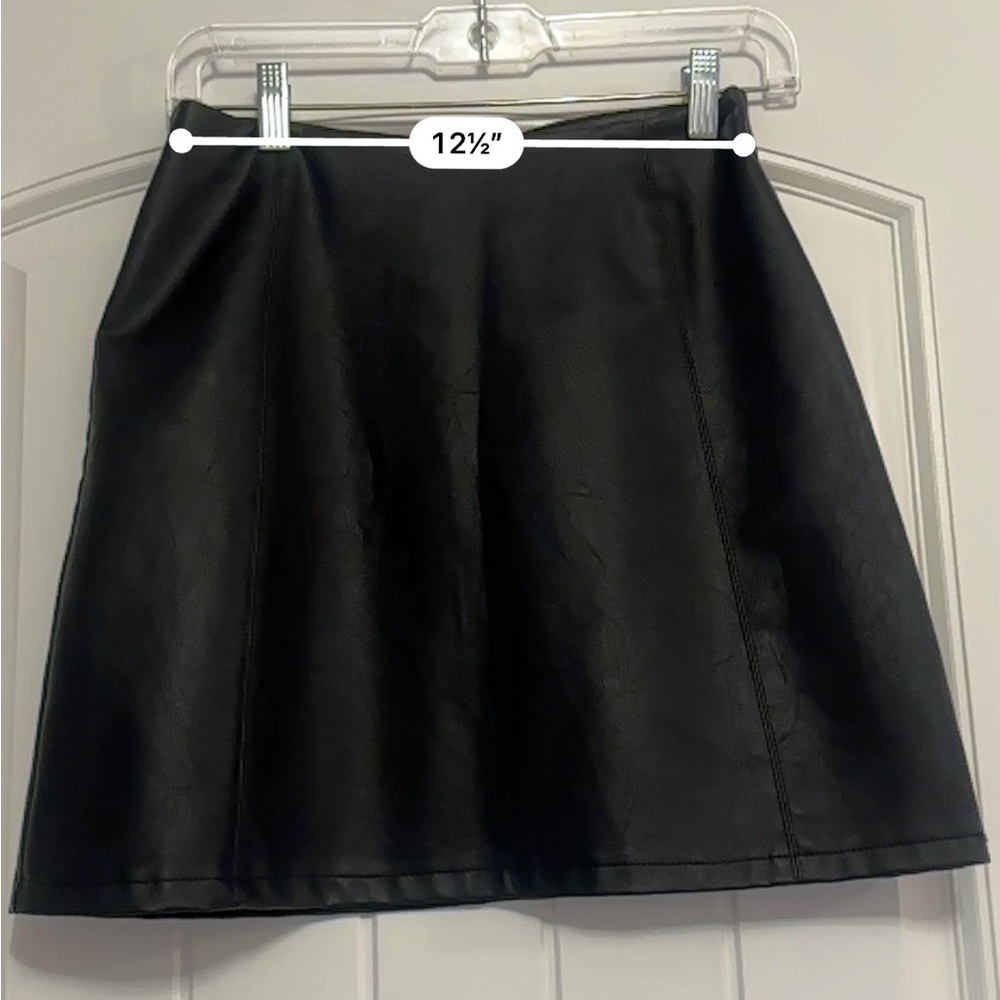 PRIMARK black faux leather mini skirt